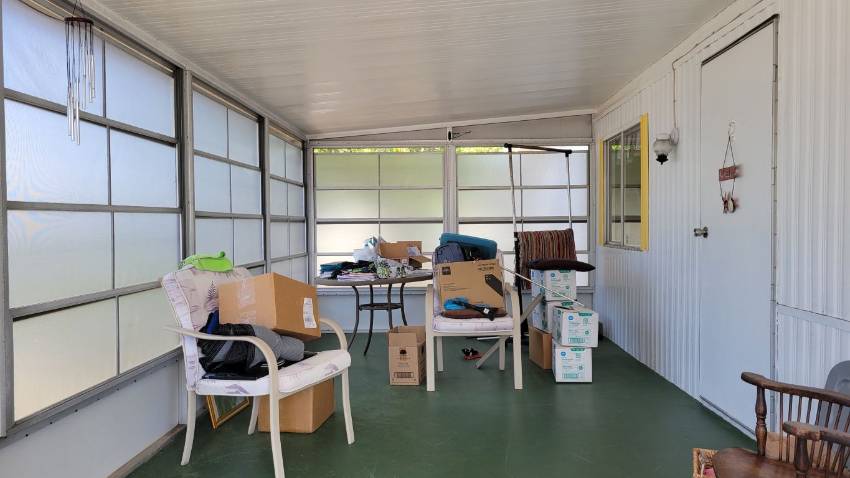 65 Juniper Drive East a Dundee, FL Mobile or Manufactured Home for Sale